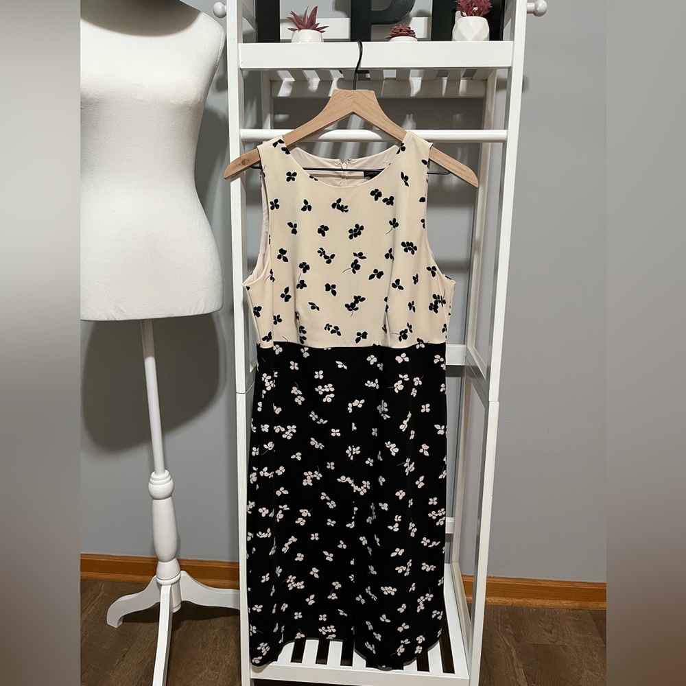 Ann Taylor Floral Dress Sz 10